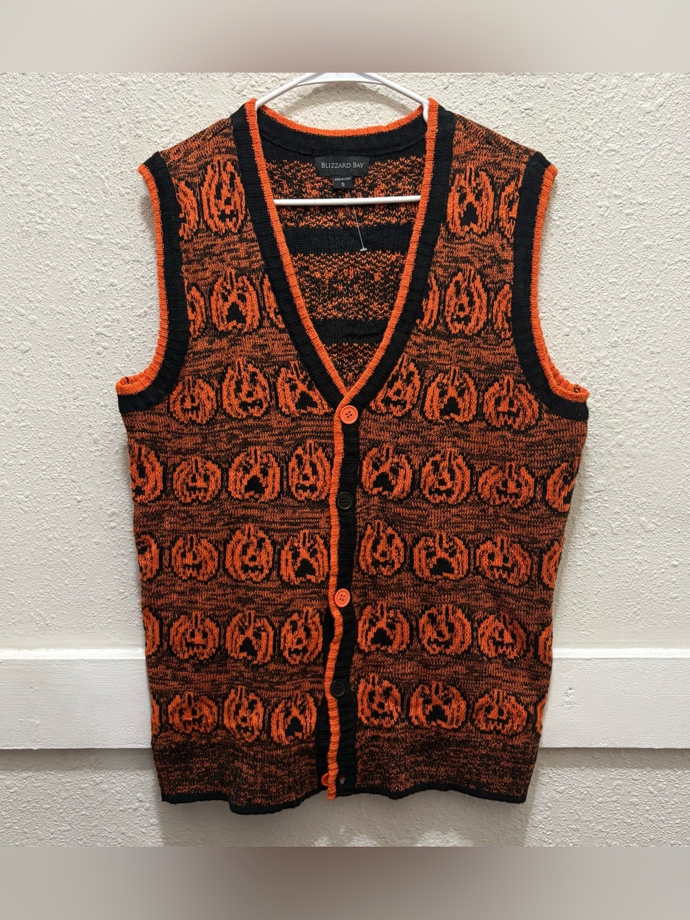 Blizzard Bay Jack-O-Lantern Sweater Vest Size Small